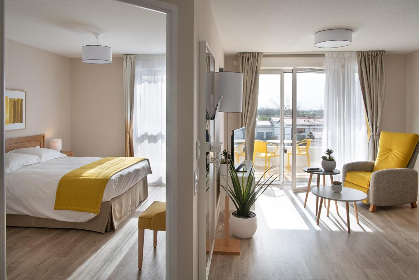 Domitys - Les Pastellistes Aparthotel LʼUnion Kültér fotó